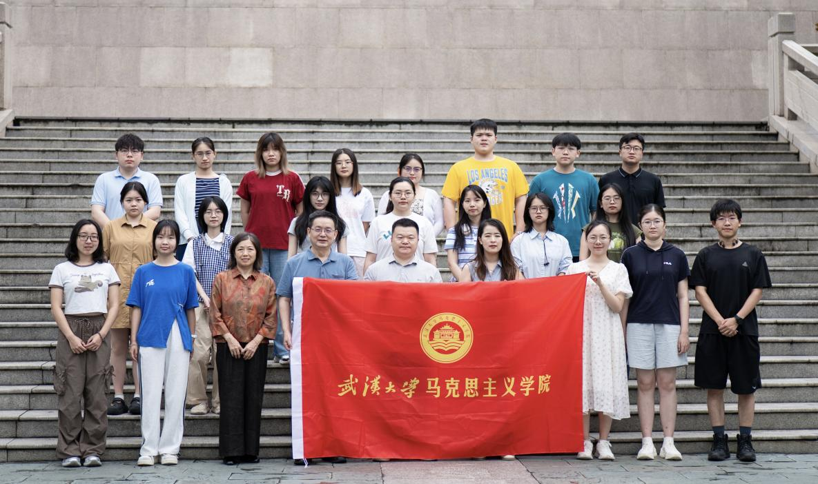 谈球吧体育官网,谈球吧体育官网中共党史党建系师生赴赣南闽西开展研学活动